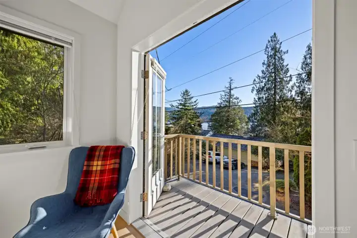 Sun streaming in, and birds are chirping…otherwise, it is a tranquil spot for relaxing.