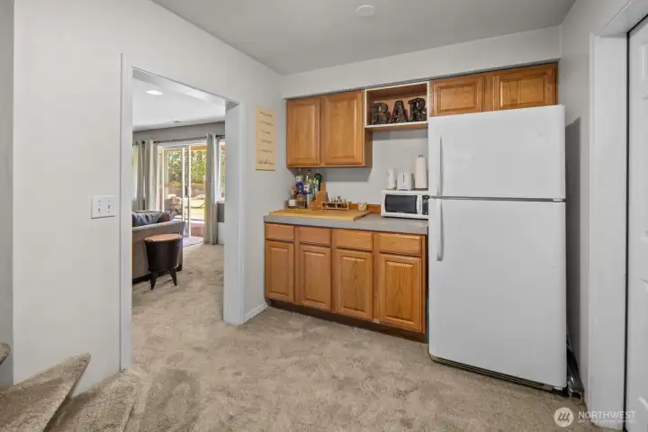Wet bar downstairs for entertaining / could be MIL/ADU!