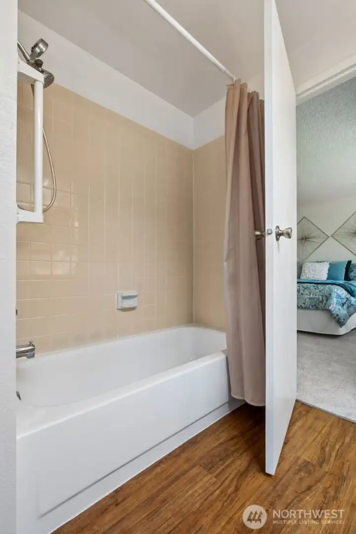 Shower / Tub combo included!