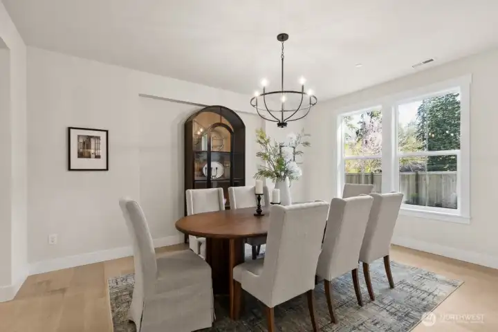 Photos are of a previous Burke home in another community.  Photos are for illustration purposes only; colors and finishes may vary.