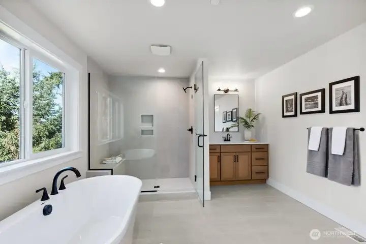 Photos are of a previous Burke home in another community.  Photos are for illustration purposes only; colors and finishes may vary.