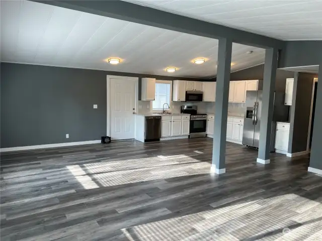 Living/dining area looking into kitchen.