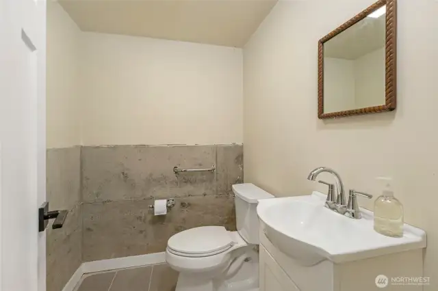 Garage half bathroom