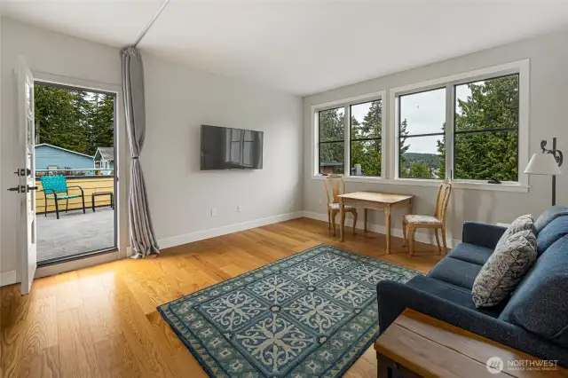 2nd floor suite