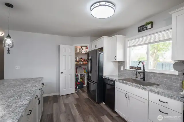 Kitchen Pantry
