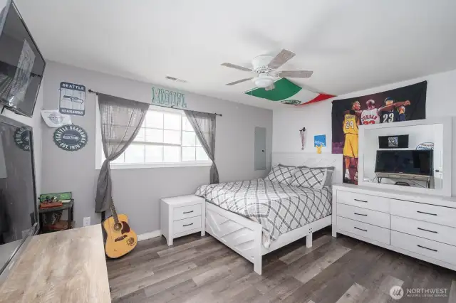 Guest bed 2