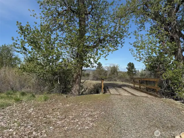 KRD Service Bridge