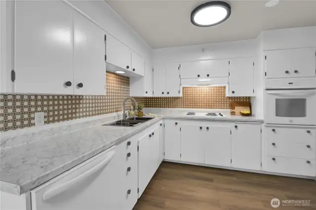 2025 Kitchen Renovation with new Dishwasher, flooring, and more!