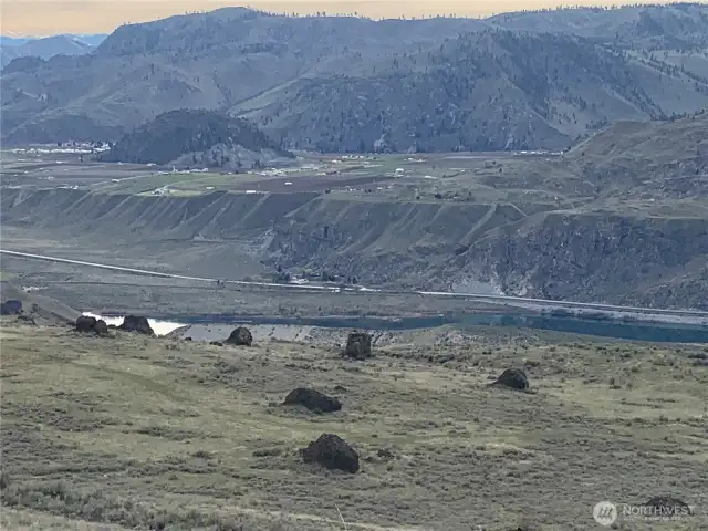 Your Ideal Basecamp Awaits. Ideal for hunters and outdoor enthusiasts, this property offers a comfortable starting point for all of your Eastern Washington adventures