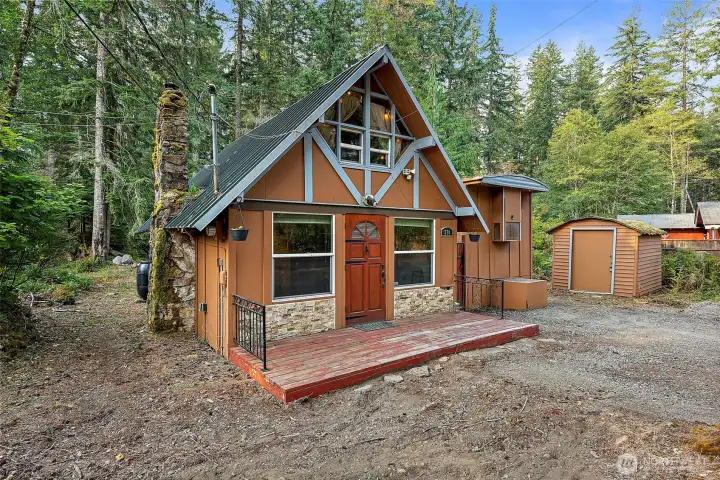 Metal Roof, Outbuilding, Plenty of Parking - Gather Family, Friends, & RVs!