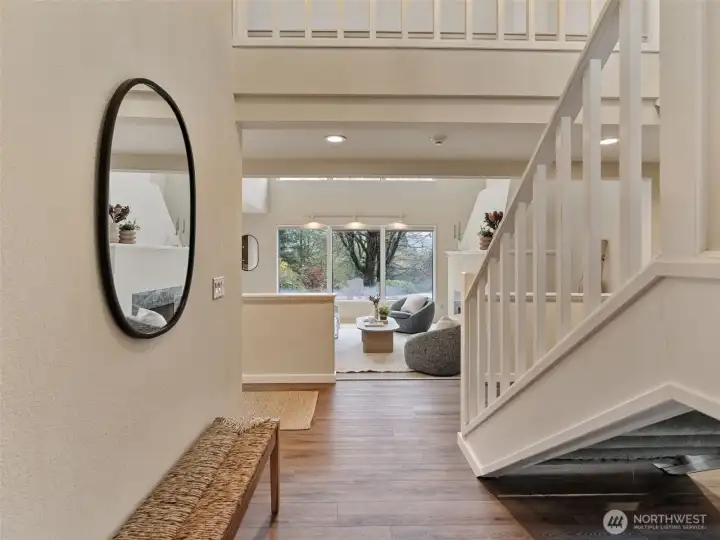 Entry Hall  6008 Indian Trail NE, Tacoma, WA 98422