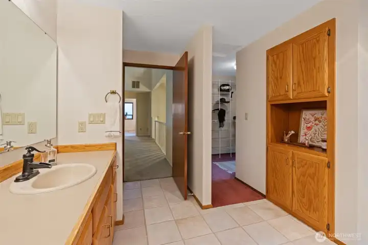 Primary Bathroom - Second Floor   6008 Indian Trail NE, Tacoma, WA 98422