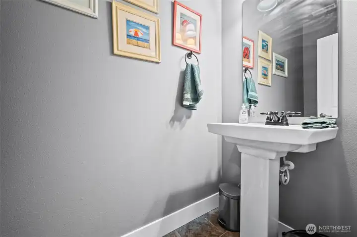 downstairs 1/2 bathroom