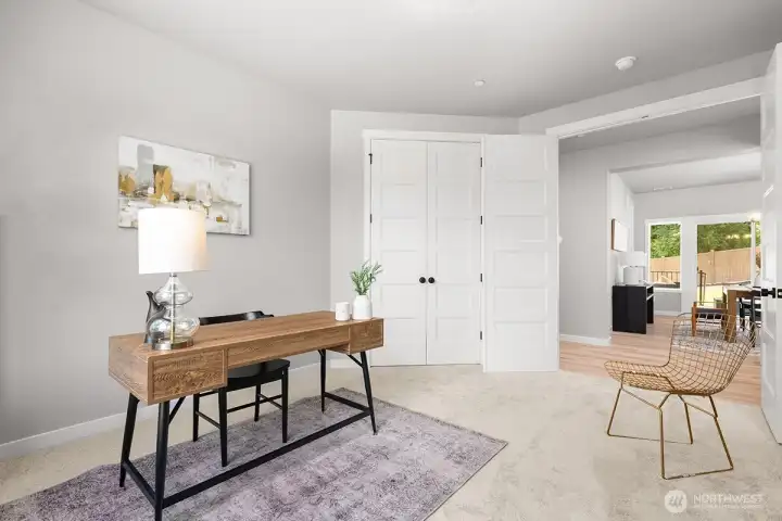 Photographs are for illustrative purposes only. Features, finishes, interior/exterior colors, landscaping and floorplan shown may vary from actual homes built