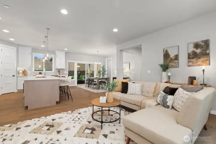 Photographs are for illustrative purposes only. Features, finishes, interior/exterior colors, landscaping and floorplan shown may vary from actual homes built