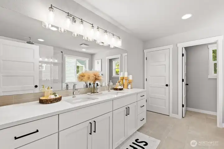 Photographs are for illustrative purposes only. Features, finishes, interior/exterior colors, landscaping and floorplan shown may vary from actual homes built