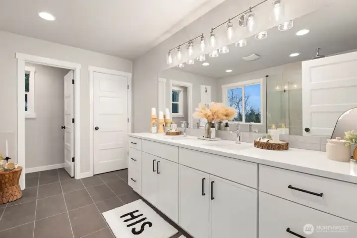 Photographs are for illustrative purposes only. Features, finishes, interior/exterior colors, landscaping and floorplan shown may vary from actual homes built