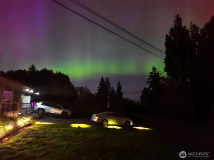 On occasion, owners of this sweet home can also enjoy the northern light shows.