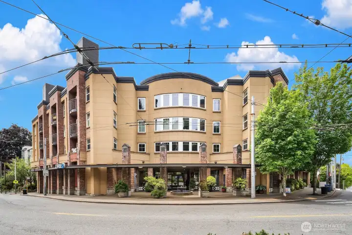 Situated at the very top of Queen Anne Ave N, the building feels like a gateway to the neighborhood. Situated at the very top of Queen Anne Ave N, the building feels like a gateway to the neighborhood.