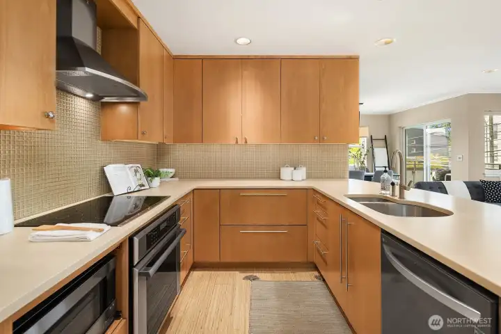 Caesarstone counters! Thermador range! Daltile backsplash. So many thoughtful elements. Caesarstone counters! Thermador range! Daltile backsplash. So many thoughtful elements.