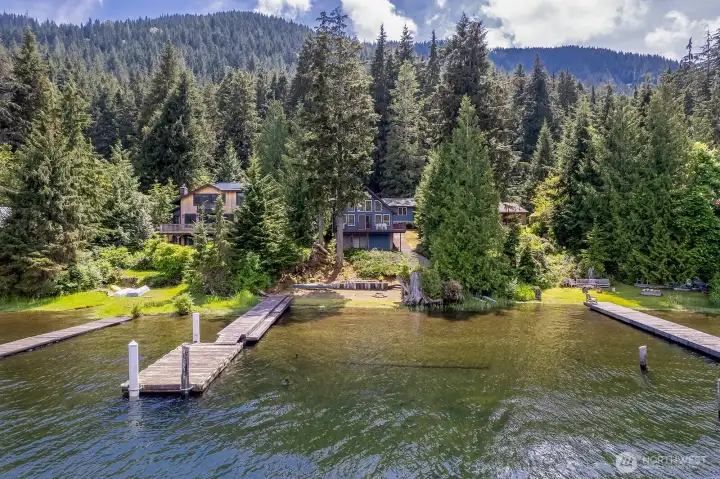 Private dock and lakefront with 75 feet of waterfront.