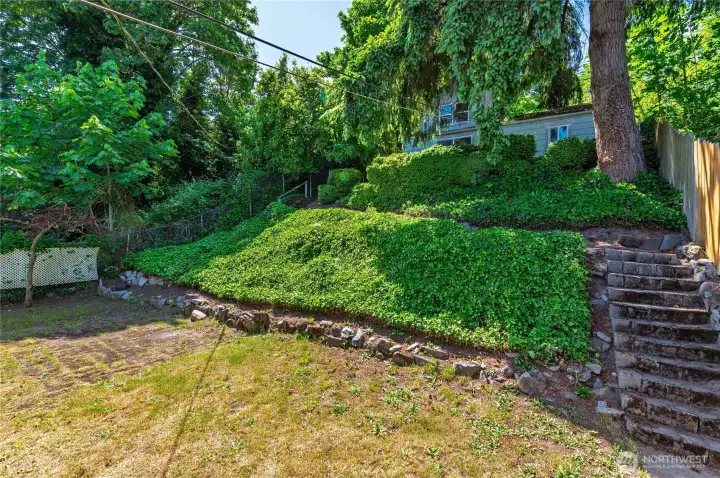 Unit A private yard