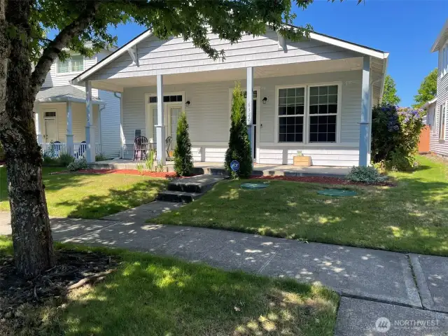 Spacious covered front porch