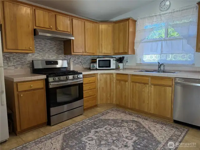 beautiful updated kitchen