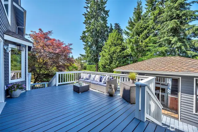Outdoor Deck