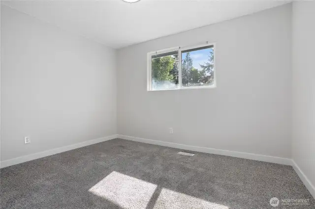 2nd upper bedroom, fresh paint & professionally cleaned carpet ready for new owner