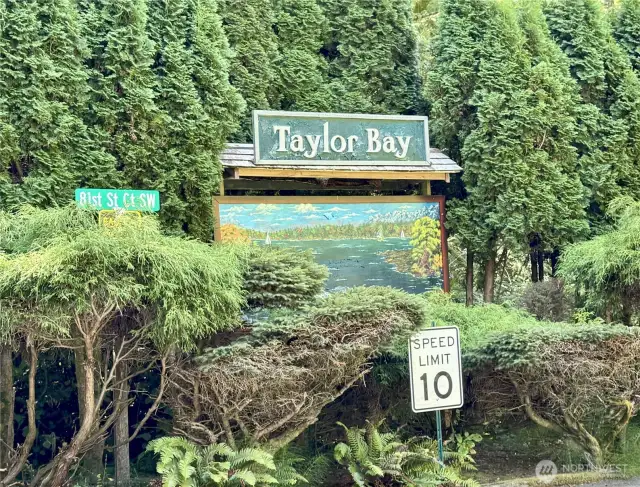 Taylor Bay community offers neighbors, beach access and security.