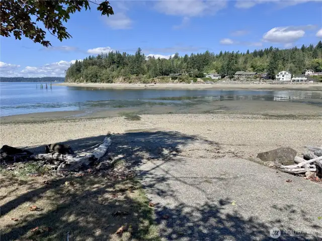 The community beach has a boat launch (picture at low tide).