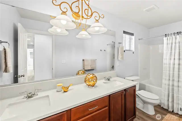 Full Guest Bath