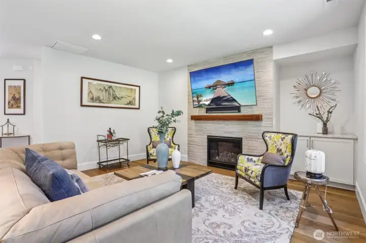 Living room with gas fireplace