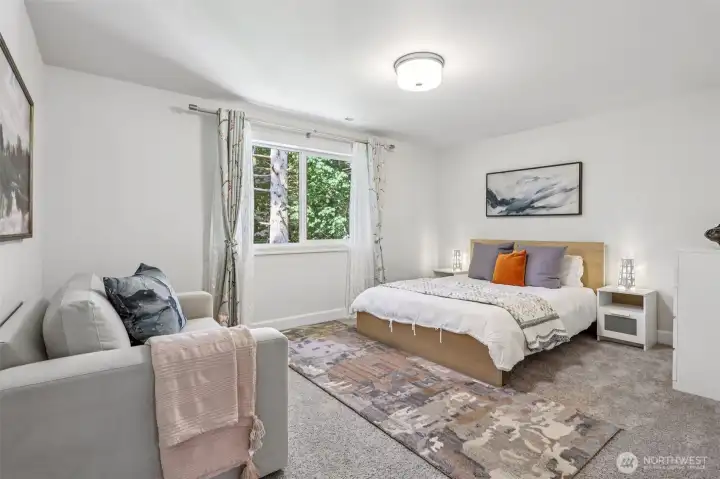 2nd floor bedroom