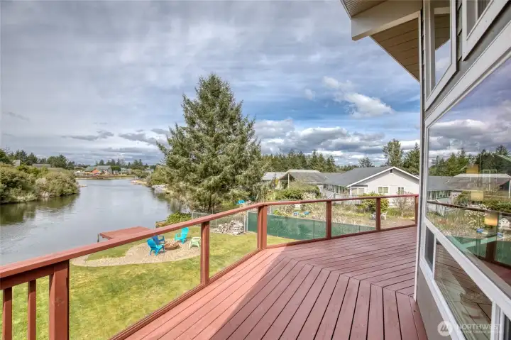 More views from the upper deck.