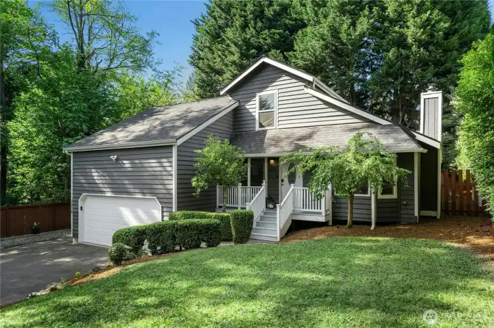 Welcome to 7214 NE 155th St in Kenmore!