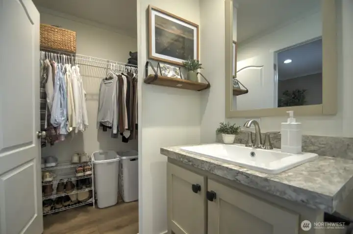 PRIMARY BATH/CLOSET