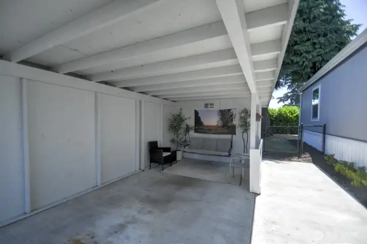 CARPORT