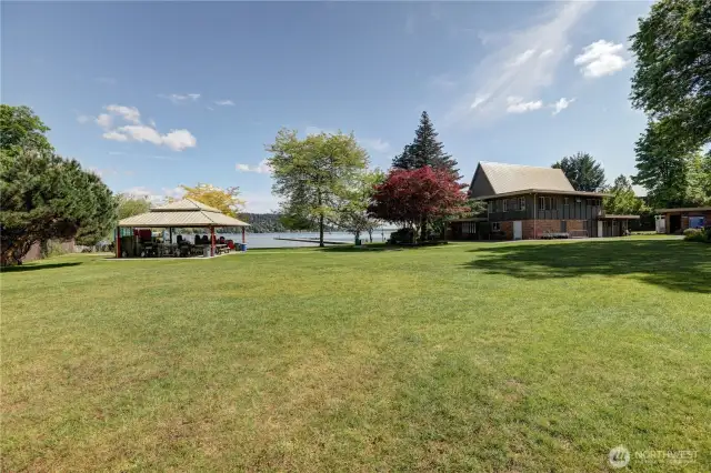 LFP community lake grounds with clubhouse