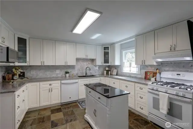 Kitchen with floating island