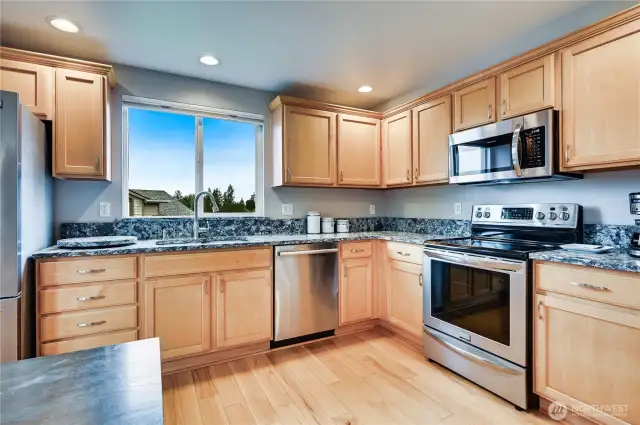 Wash dishes and have sweeping views~