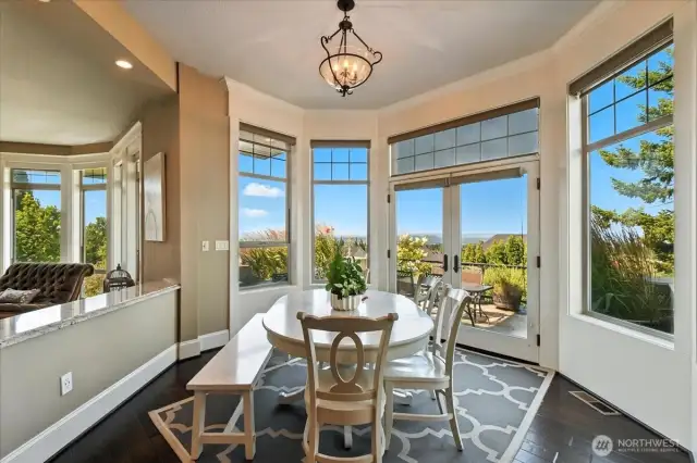 Kitchen nook views are spectacular!