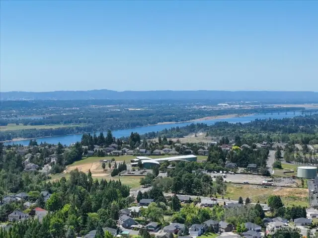 One more look at the 180 degree views of the CITY & RIVER!