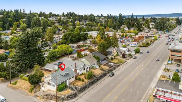 Corner lot in prime location where Rucker transitions into Evergreen Way.