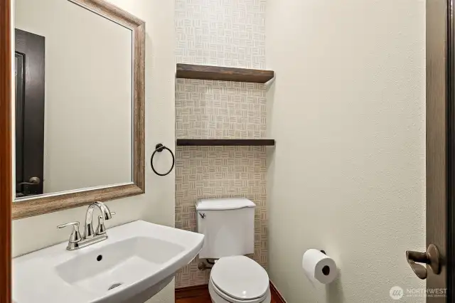 Main level powder bath