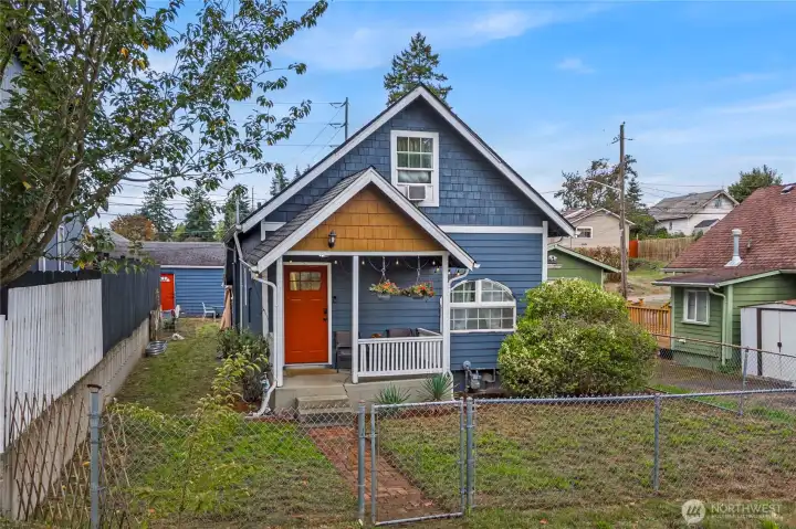 View of side yard from front