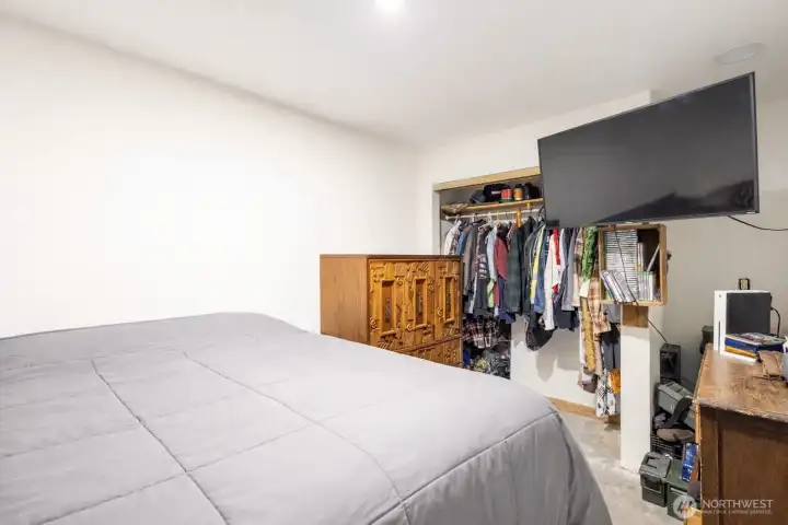 Cozy bedroom with closet space for added storage.