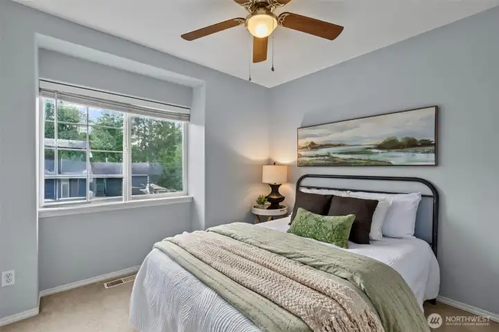 2nd bedroom