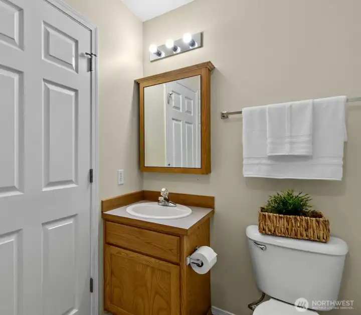 Downstairs (2nd) full bathroom complete with